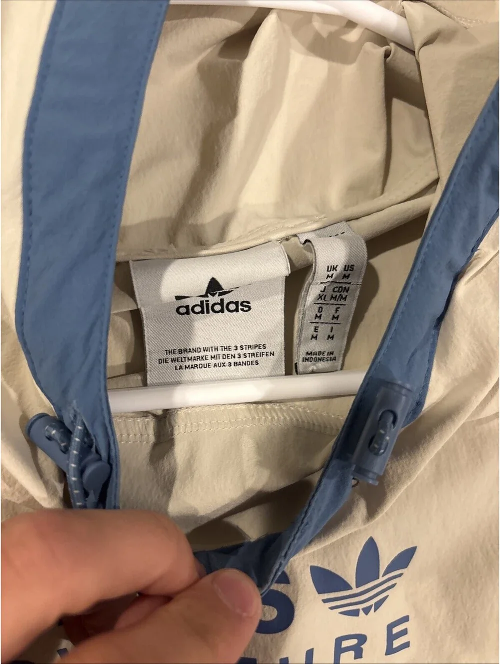 Adidas Original Vintage Light Jacket Size Medium